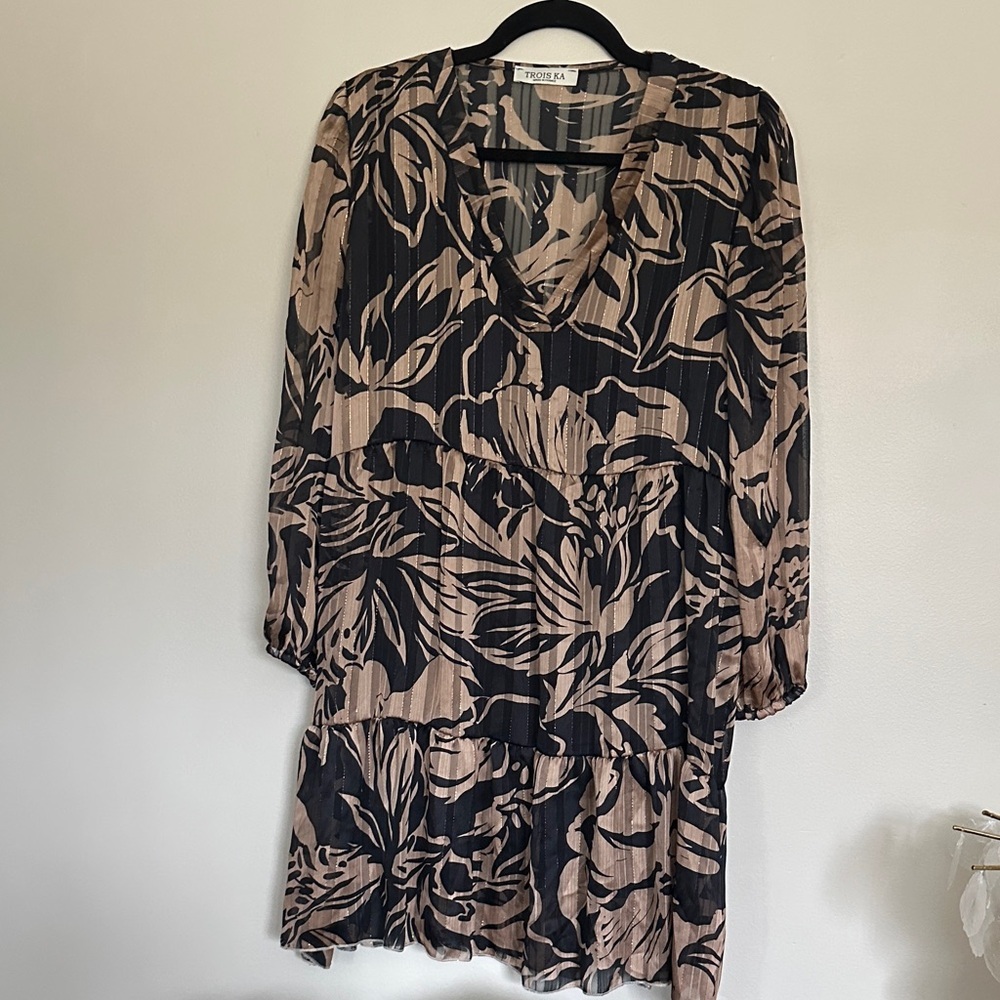 Trois Ka Black and Tan Patterned Dress